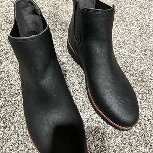 Dr. Scholl's Black Ankle Booties size 9